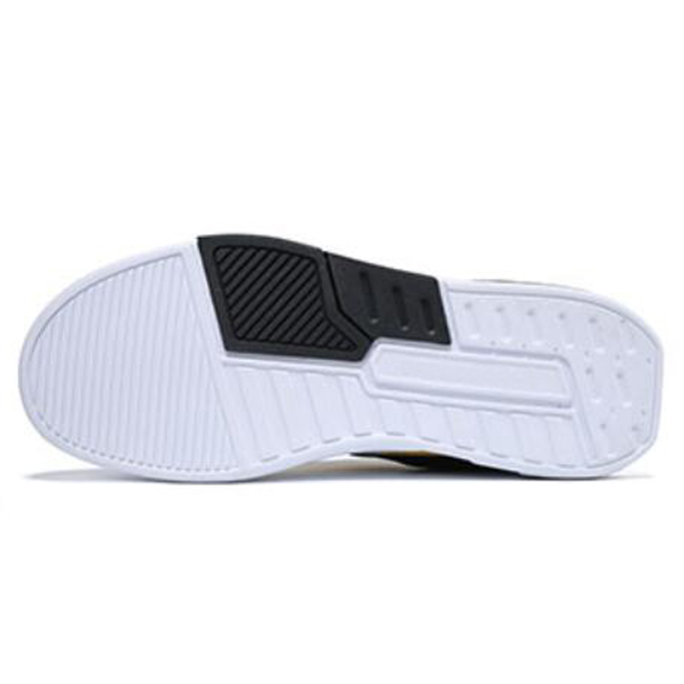 China New Fashion Popular Breathable Sport Flats Casual Shoes For Men New Styles